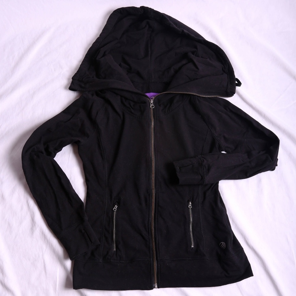 Black MPG Workout sweatshirt